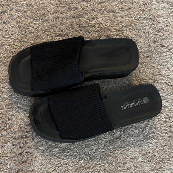 Black Slide Sandals - Picture 1 of 2